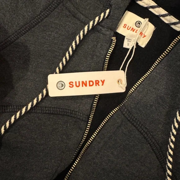 NWT Revolve Sundry Horizon Zip Hoodie – Deep Navy - Picture 4 of 5